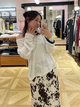 「アイテム（スマホグッズ）」を使った、Himeさん（レディース・158cm・20代）の秋コーディネート