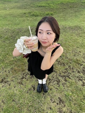 「アイテム（シュシュ）」を使った、Himeさん（レディース・158cm）の秋コーディネート