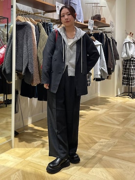 「アイテム（サンダル）」を使った、Himeさん（レディース・158cm・20代）の秋コーディネート