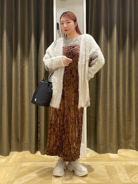 「アイテム（ワンピース/ドレス）」を使った、Himeさん（レディース・158cm・20代）の秋コーディネート