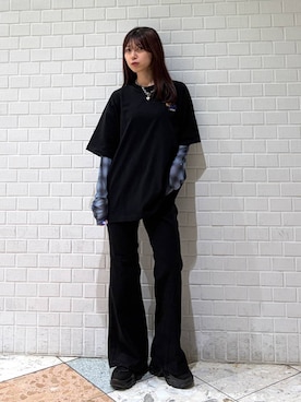 「PAGEBOY（ページボーイ）のスリムレッグフレアデニム【4color/4size】（デニムパンツ、ブラック系）」を使った、きゃぷさん（レディース・157cm）の夏コーディネート