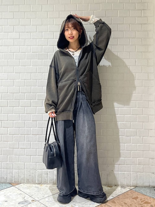 WEB限定サイズあり>タックデニムパンツ（デニムパンツ