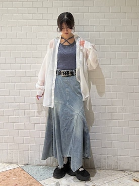 「PAGEBOY（ページボーイ）の＜まるでデニム見え！/紫外線カット/接触冷感＞マルデニイレヘムスカート（デニムスカート、ブルー系）」を使った、きゃぷさん（レディース・157cm）の夏コーディネート