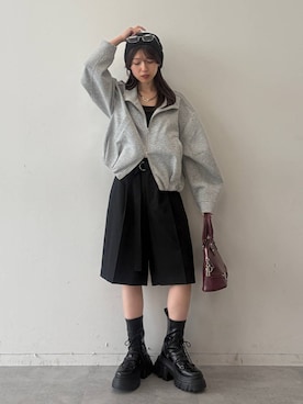 「PAGEBOY（ページボーイ）のレースアップトラックブーツ【ストレッチ/抗菌防臭/軽量/美脚】（ブーツ、ブラック系）」を使った、きゃぷさん（レディース・157cm）の秋コーディネート