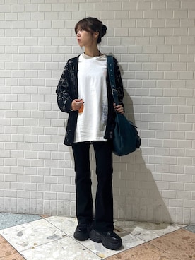 「PBLIM（ページボーイリム）のアイテム（Tシャツ/カットソー）」を使った、きゃぷさん（レディース・157cm）の秋コーディネート