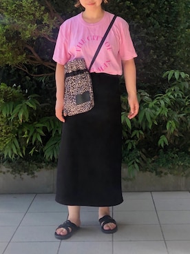 「カラーTシャツ」｜「アイテム（サンダル）」を使った、MAIさん（レディース・157cm）の夏コーディネート