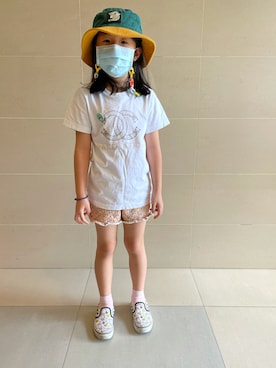 「PULL&BEAR（プルアンドベア）のアイテム（帽子）」を使った、coco and doreenさん（キッズ・122cm）の秋コーディネート