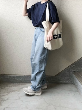 「GILDAN（ギルダン）のアイテム（Tシャツ/カットソー）」を使った、あやたさん（レディース・152cm）の春コーディネート