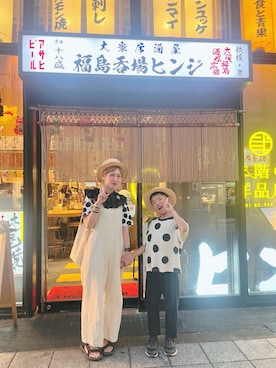 「Samansa Mos2 blue（サマンサモスモスブルー）のアイテム（オールインワン・サロペット）」を使った、yuriaさん（キッズ・110cm）の秋コーディネート