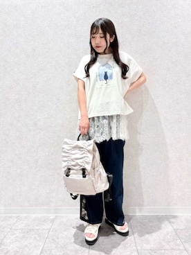 「axes femme（アクシーズファム）のフラワー刺繍裏ゴムデニムＰＴ（その他パンツ、ブルー系）」を使った、axes femmeさん（レディース・156cm）の夏コーディネート