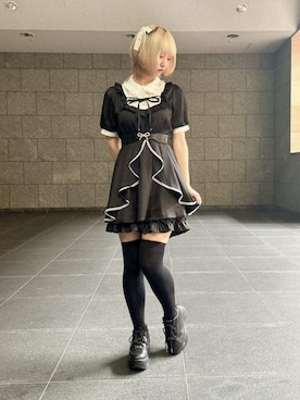 「axes femme POETIQUE（アクシーズファムポエティック）のバイカラーリボンセットアップ（ワンピース、ブラック系）」を使った、axes femmeさん（レディース・156cm）の春コーディネート