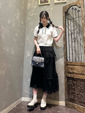 「axes femme（アクシーズファム）のダブルクロスレースシューズ（パンプス、ホワイト系）」を使った、axes femmeさん（レディース・165cm）の夏コーディネート