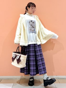 「アイテム（カーディガン/ボレロ）」を使った、axes femmeさん（レディース・165cm）の秋コーディネート