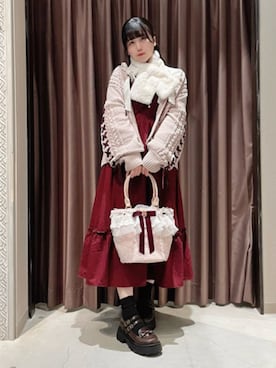 「アイテム（リング）」を使った、axes femmeさん（レディース・155cm）の冬コーディネート