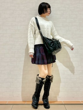 axes femmeさん（レディース・165cm）の冬コーディネート