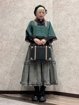 「アイテム（スカート、グリーン系）」を使った、axes femmeさん（レディース・153cm）の秋コーディネート