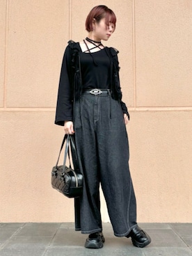 「axes femme（アクシーズファム）のアイテム（デニムパンツ）」を使った、axes femmeさん（レディース・165cm）の秋コーディネート
