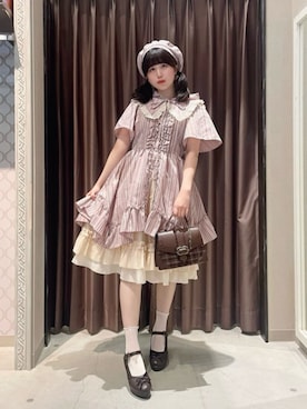 「axes femme（アクシーズファム）のストライプ柄フードシャツワンピース（チュニック、ピンク系）」を使った、axes femmeさん（レディース・165cm）の夏コーディネート