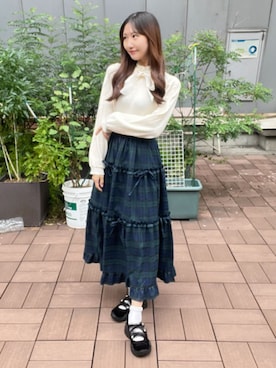 「axes femme POETIQUE（アクシーズファムポエティック）のアイテム（スニーカー）」を使った、axes femmeさん（レディース・160cm）の秋コーディネート