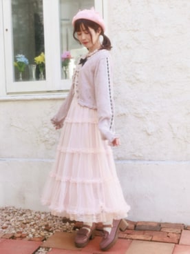 「axes femme POETIQUE（アクシーズファムポエティック）のアイテム（スカート）」を使った、axes femmeさん（レディース・161cm）の春コーディネート
