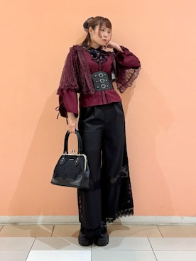 「axes femme（アクシーズファム）のジャガードがま口ボストン（ボストンバッグ、ブラック系）」を使った、axes femmeさん（レディース・165cm）の秋コーディネート