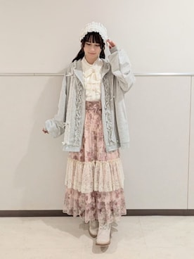 「axes femme（アクシーズファム）のチュールレースアップブーツ（ブーツ、ベージュ系）」を使った、axes femmeさん（レディース・168cm）の春コーディネート