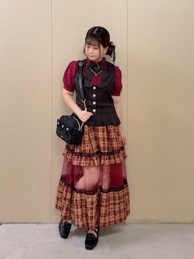 「axes femme POETIQUE（アクシーズファムポエティック）のバックフリルリボンローファー（パンプス、ブラック系）」を使った、axes femmeさん（レディース・165cm）の夏コーディネート