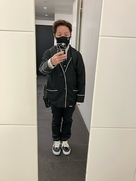 「アイテム（ヘッドフォン/イヤホン）」を使った、名和 賢悟さん（メンズ・159cm）の秋コーディネート