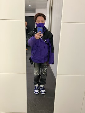 「アイテム（ヘッドフォン/イヤホン）」を使った、名和 賢悟さん（メンズ・159cm）の秋コーディネート