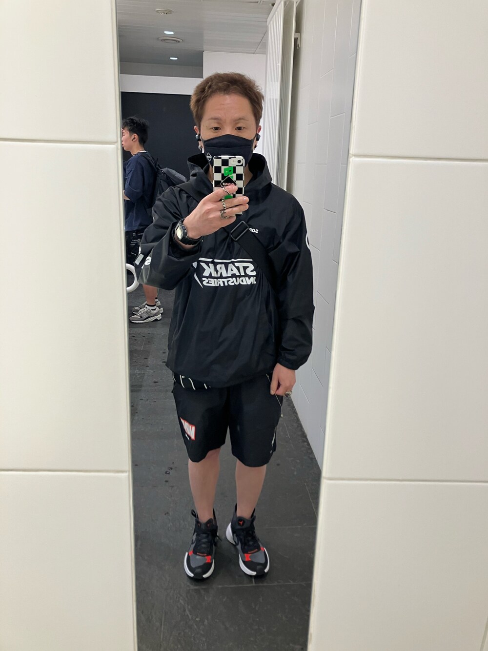 F.C.Real Bristolのマウンテンパーカーを使った人気ファッション