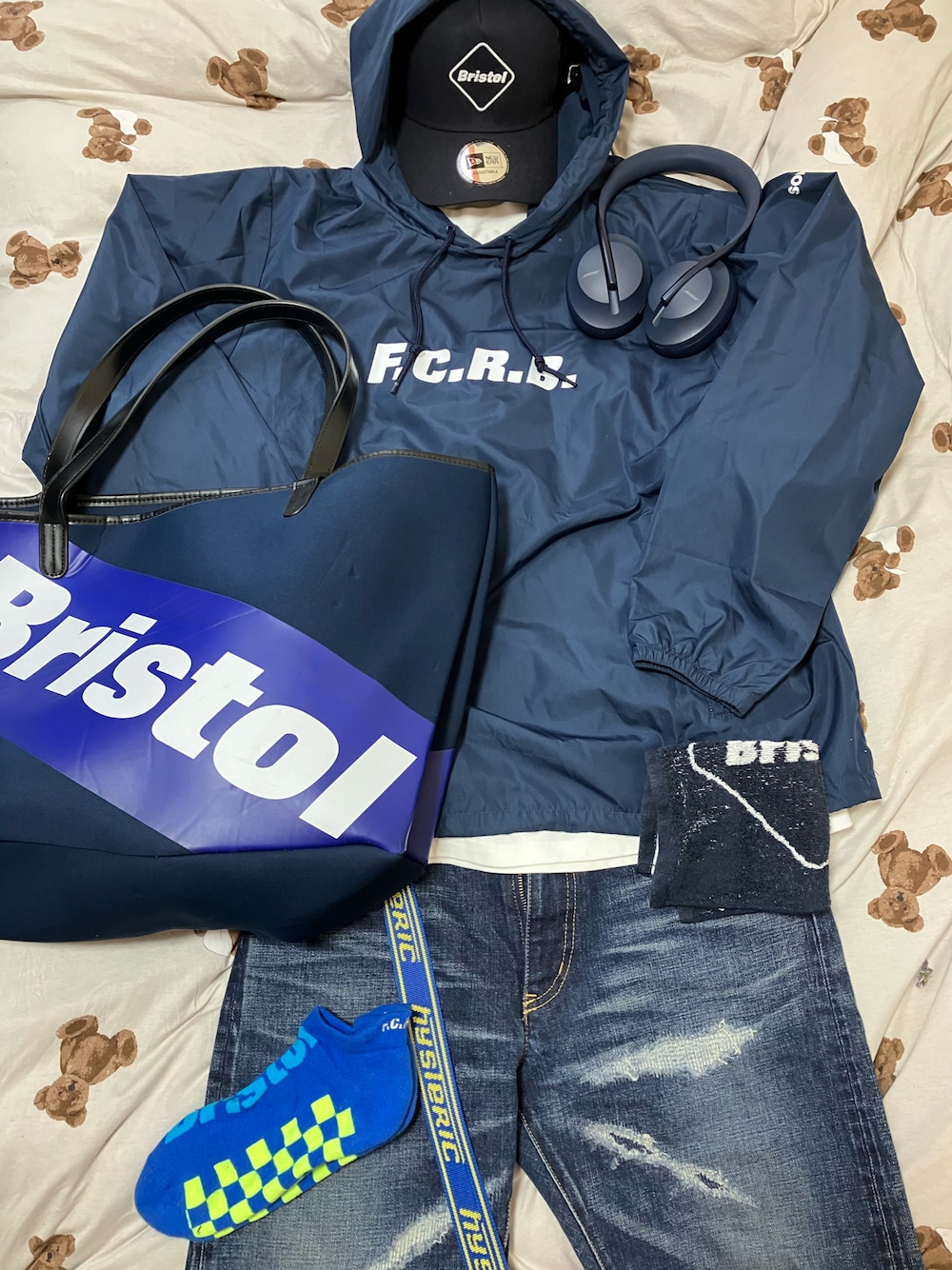 F.C.Real Bristol（エフシーレアルブリストル）の「BACK STRIPE