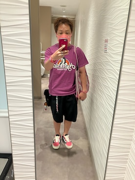 「アイテム（スマホグッズ）」を使った、名和 賢悟さん（メンズ・159cm）の夏コーディネート