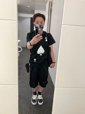 「MILKBOY」｜「アイテム（PC・スマホグッズ/家電）」を使った、名和 賢悟さん（メンズ・159cm）の秋コーディネート