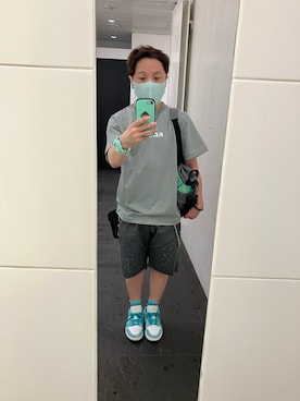 「アイテム（ヘッドフォン/イヤホン）」を使った、名和 賢悟さん（メンズ・159cm）の夏コーディネート