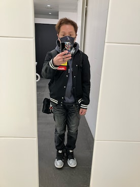 「アイテム（スマホグッズ）」を使った、名和 賢悟さん（メンズ・159cm）の冬コーディネート