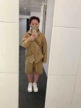 「アイテム（その他アウター、ベージュ系）」を使った、名和 賢悟さん（メンズ・159cm）の秋コーディネート