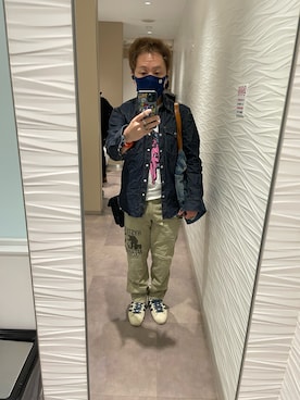 「HYSTERIC GLAMOUR（ヒステリックグラマー）のアイテム（スマホグッズ）」を使った、名和 賢悟さん（メンズ・159cm）の秋コーディネート