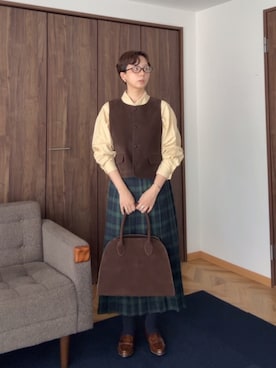 「アイテム（ベスト）」を使った、kinoko.さん（レディース・157cm）の秋コーディネート