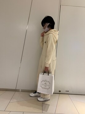 「BASQUE magenta（バスクマゼンタ）のアイテム（サロペット/オーバーオール）」を使った、じょんちゃさん（レディース・157cm）の秋コーディネート