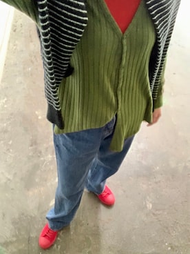 「IZZUE（イズゥー）のアイテム」を使った、Ting Waiさん（レディース・175cm）の冬コーディネート