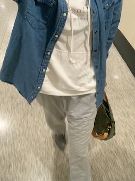 Ting Waiさんのコーディネート