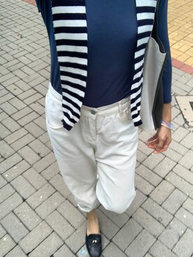 「通勤穿搭」｜「アイテム（パンツ）」を使った、Ting Waiさん（レディース・175cm）の秋コーディネート