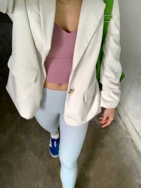 「通勤穿搭」｜「アイテム（ジャケット/アウター）」を使った、Ting Waiさん（レディース・175cm）の春コーディネート