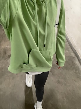 Adidas アディダス のパーカーを使ったレディース人気ファッションコーディネート Wear