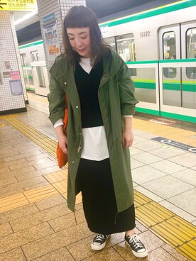 「ベスト×Tシャツ」｜「アイテム（ジャケット/アウター）」を使った、sachikidさん（レディース・155cm）の秋コーディネート