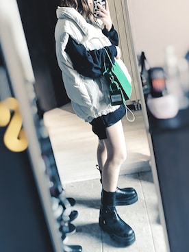 「サイドゴアブーツ」｜yさん（レディース・156cm・10代）の冬コーディネート