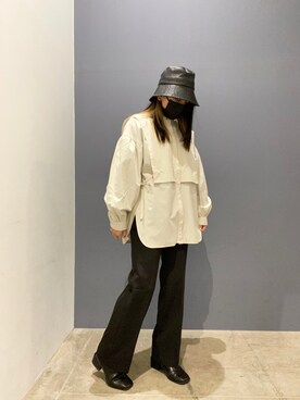 「モノートーン」｜shioさん（レディース・156cm）の冬コーディネート