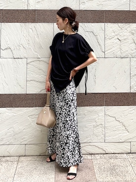 「STYLEMIXER（スタイルミキサー）のアームギャザーT（Tシャツ/カットソー）」を使った、soliさん（レディース・163cm）の夏コーディネート