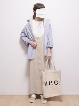 「ビッグシャツ」｜「アイテム（ジャンパースカート）」を使った、i-waさん（レディース・153cm）の春コーディネート