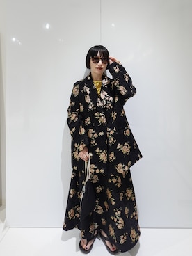 「アイテム（テーラードジャケット）」を使った、渡辺友美子さん（レディース・153cm）の秋コーディネート